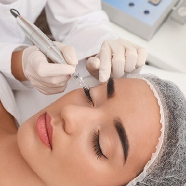 Skin-Booster-Injection-Treatment-In-Dubai.jpg